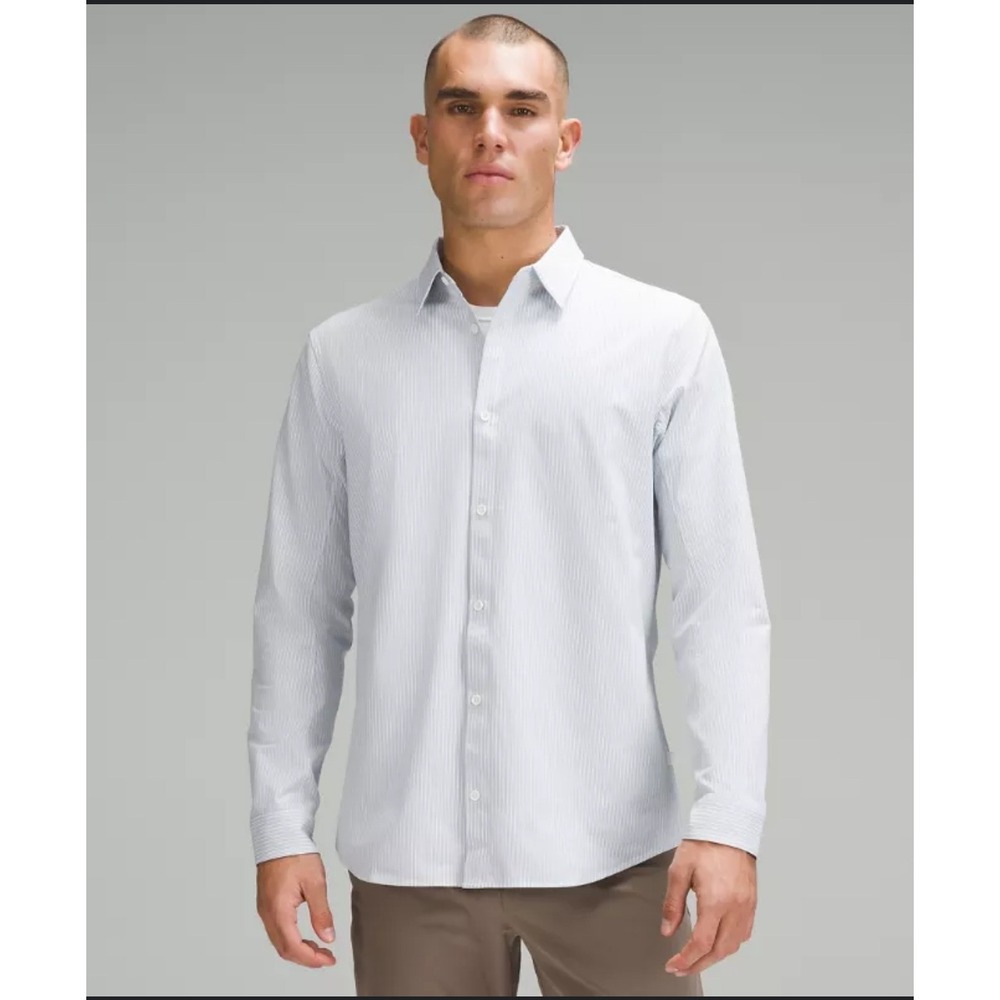 Lululemon Men's‎ Venture Slim Fit Long Sleeve Button Up Sz S *flawed*